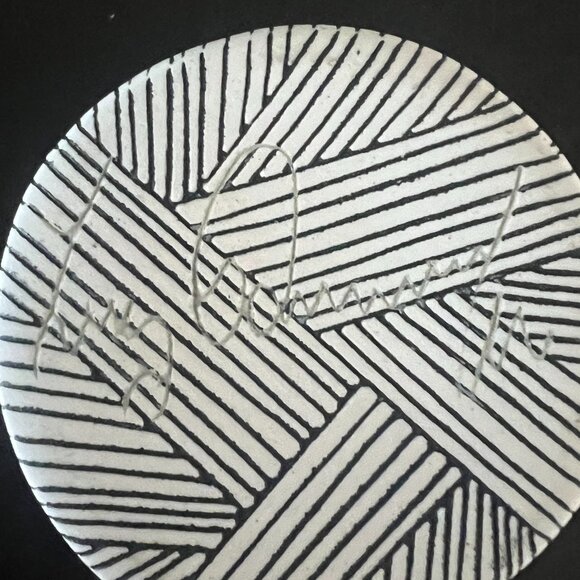 Handcrafted LIZ PECHACEK Signed Ceramic Mug w/ Inlay & Wax Resist Glaze Striped - Picture 12 of 12